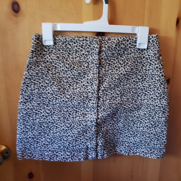 LEOPARD PRINT MINI SKIRT - HIGH RISE - FOREVER 21 - SIZE L - Picture 1 of 5